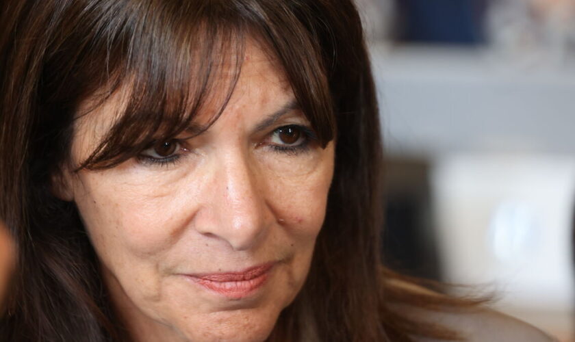 Mairie de Paris : Anne Hidalgo annonce qu’elle ne sera pas candidate en 2026