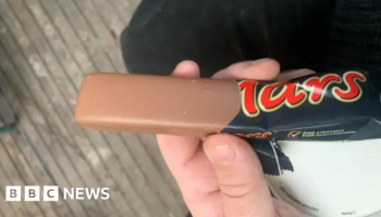 Man who found smooth Mars bar gets £2 compensation