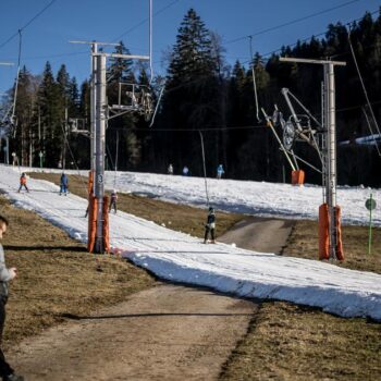 Manque de neige : «L’argent public ne peut pas servir à combler le déficit continu d’une station de ski»