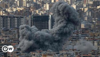 Middle East: Israel cabinet to discuss Lebanon cease-fire