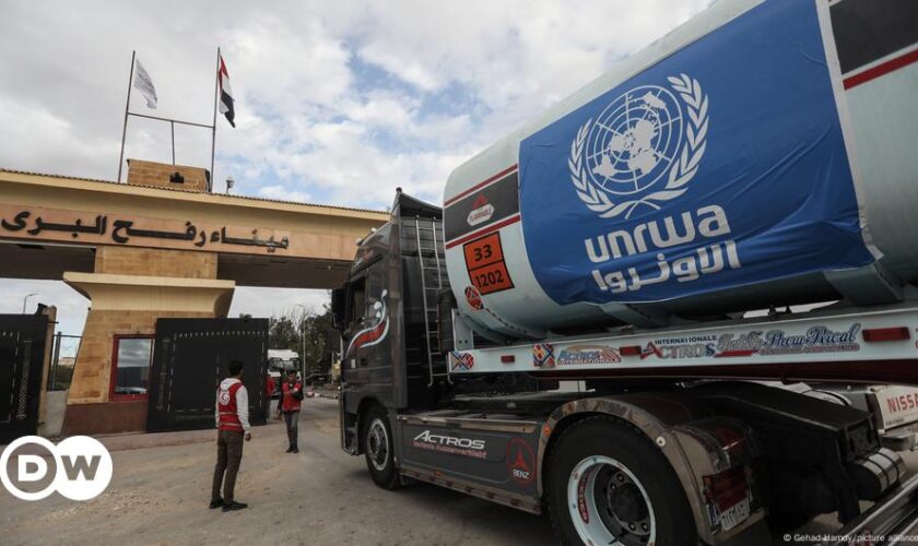 Middle East: Israel officially cuts ties with UNWRA