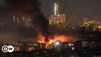 Middle East: Israeli airstrikes kill scores in Lebanon