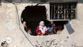 Middle East: UN aid chief condemns 'daily cruelty' in Gaza