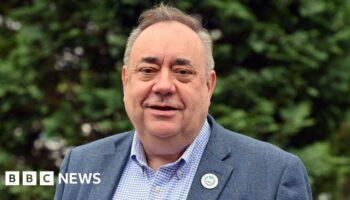 Mourners gather for Alex Salmond memorial service