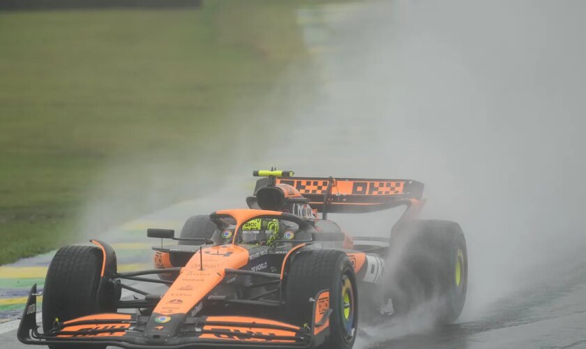 Norris, 'pole' bajo la lluvia de Interlagos, que provoca los accidentes de Sainz y Alonso