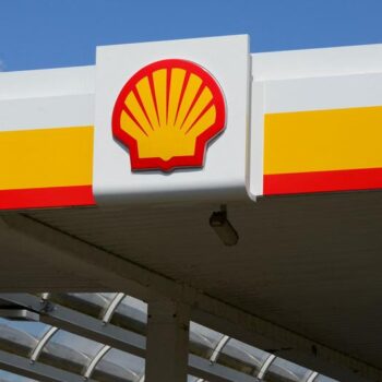 Ölkonzern Shell gewinnt Klimaverfahren gegen Umweltschützer