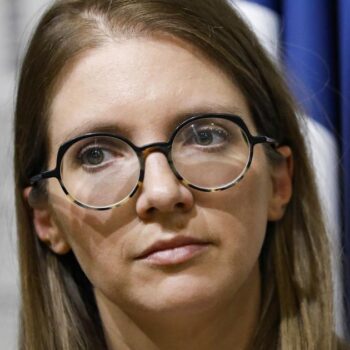 «On n’applaudit pas au même moment dans l’Hémicycle»: Aurore Bergé met en doute la solidité du «socle commun» entre LR et la macronie