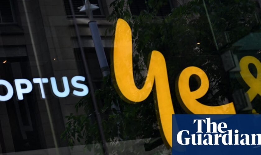 Optus fined $12m after thousands could not call triple zero during 2023 outage