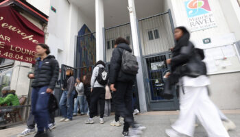 Paris : l’auteur des menaces de mort contre l’ex-proviseur du lycée Ravel condamné à une amende