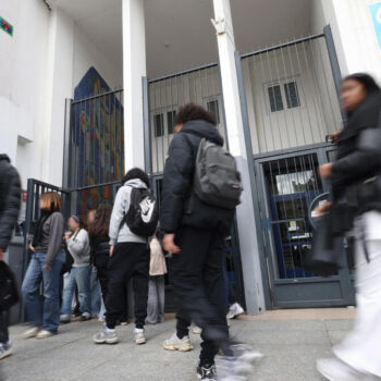 Paris : l’auteur des menaces de mort contre l’ex-proviseur du lycée Ravel condamné à une amende