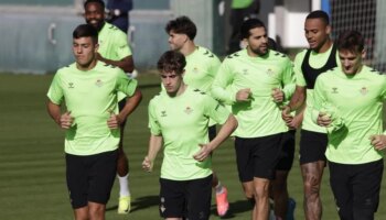 Pellegrini tira de dos juveniles para el último entrenamiento antes del Valencia - Betis