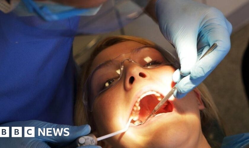 Plan to boost NHS dental treatments 'not on track'