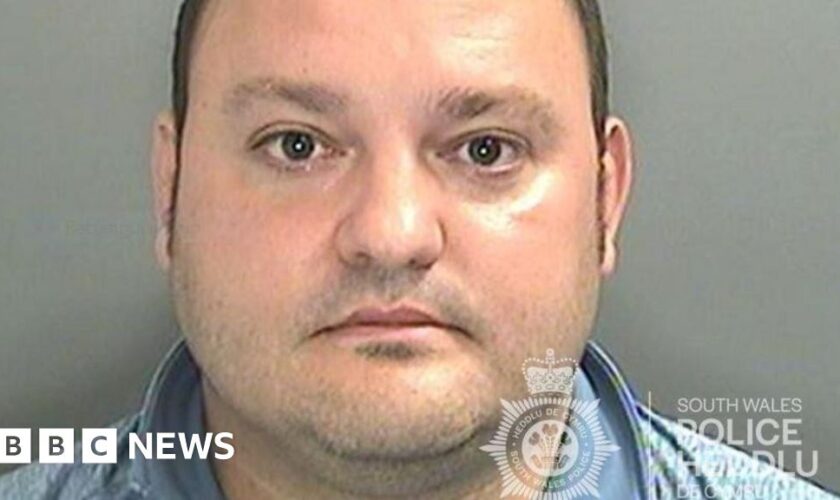 Police officer jailed for sexually abusing girl