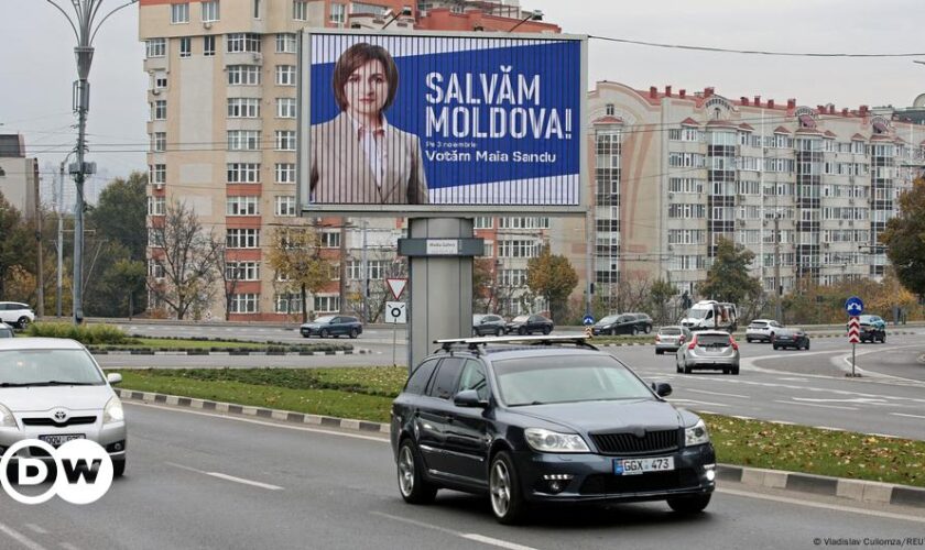 Polls close in Moldova's tense presidential runoff