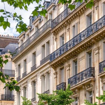 « Pour les propriétaires, c’est une sorte de hold-up ! » : ce «pastillage» de la mairie de Paris qui suscite la colère