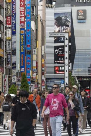 «Qui va rembourser?» : un énième plan de relance au Japon pour doper la consommation