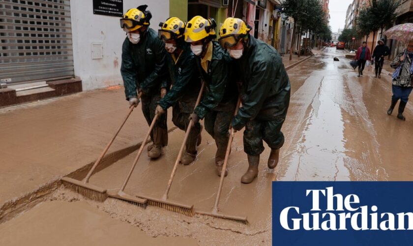 Schools closed and people evacuated as Spain faces further flood warnings