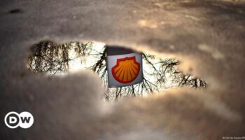 Shell wins appeal against order to cut emissions