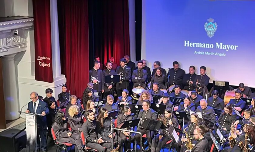 Siete salidas, misiones, exposiciones, acción social: los actos y cultos de la coronación de la Pastora de Santa Marina