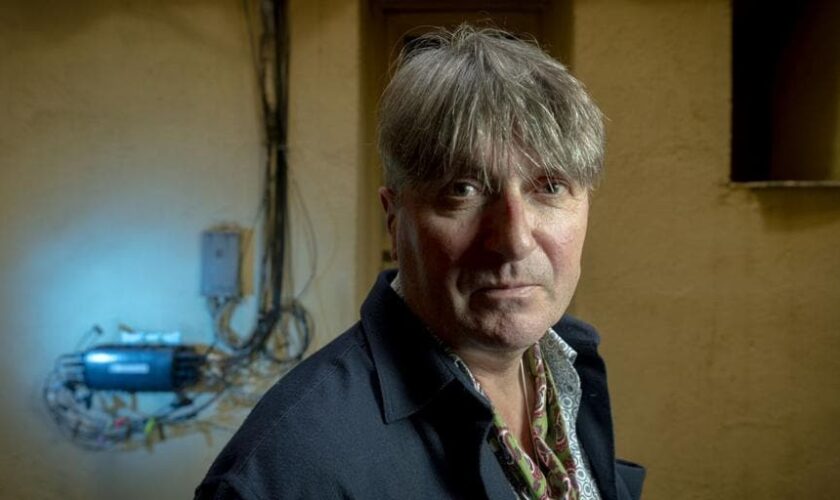 Simon Armitage,  el poeta de la Casa Real Británica: «Somos una civilización cínica, por eso la ironía nos resulta tan natural»