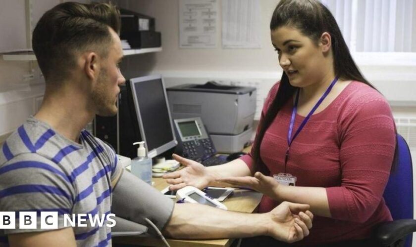 Streeting orders review to end 'toxic' NHS staff row