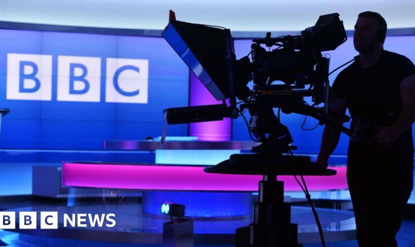 TV licence fee to rise by £5 to £174.50 in 2025