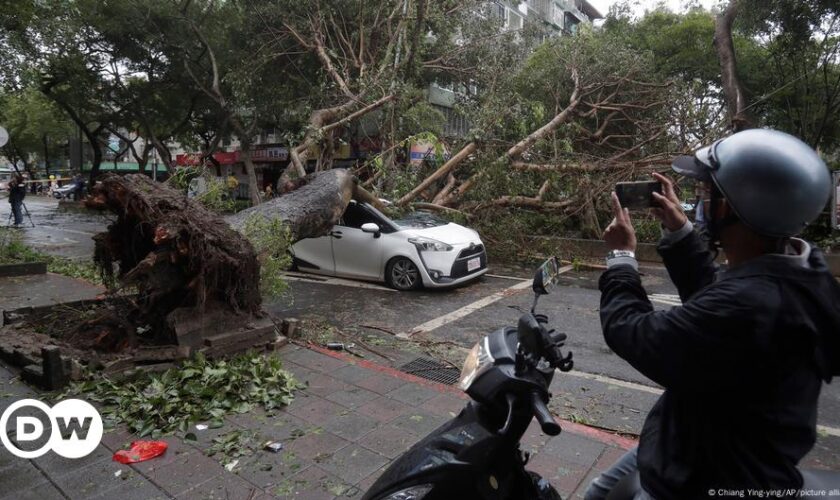 Taiwan deals with aftermath of Typhoon Kong-rey as it moves north