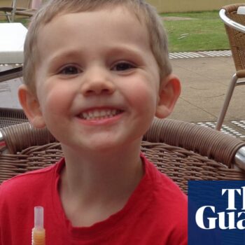 Truck driver tells William Tyrrell inquest he saw car ‘acting suspiciously’ on day of boy’s disappearance