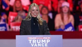 Trump annonce nommer Pam Bondi, une autre de ses fidèles, comme ministre de la Justice