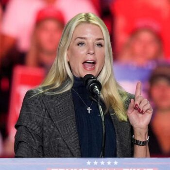 Trump taps Pam Bondi for AG after Matt Gaetz withdraws