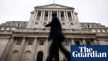 UK economic growth slows to 0.1% as budget jitters and high interest rates take toll