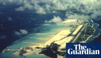 UK government seeks meeting with Trump team over Chagos Islands agreement