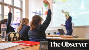 UK schools boost maternity pay to stem exodus of female teachers in their 30s