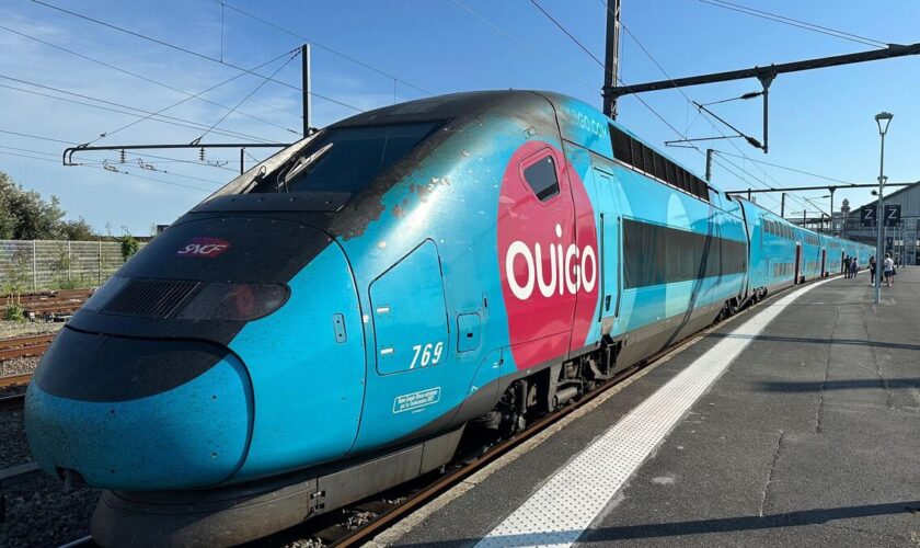 Un train Ouigo Paris-Toulouse heurte une voiture, plus de 7h de galère pour 900 passagers