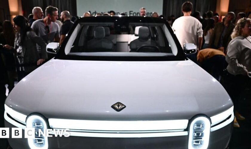 VW launches $5.8bn tie-up with Tesla rival Rivian