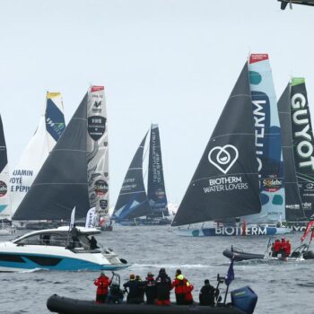 Vendée Globe : le départ de la 10e édition a été donné au ralenti