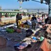 Verheerender Bombenanschlag auf Bahnhof in Pakistan