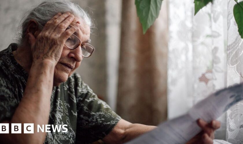 Winter fuel cut to put 50,000 pensioners into poverty next year