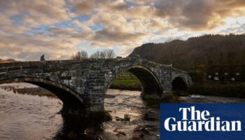 ‘There are worse places to hide’: Armed police arrest wanted man in north Wales