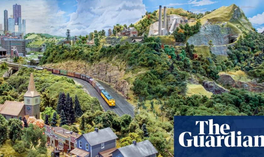 ‘The gates of heaven’: Rod Stewart to upgrade his ‘world-class’ model railway