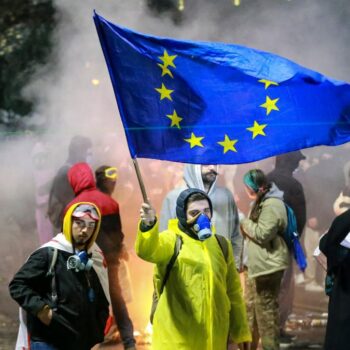 Protest in Georgien gerät zur Straßenschlacht