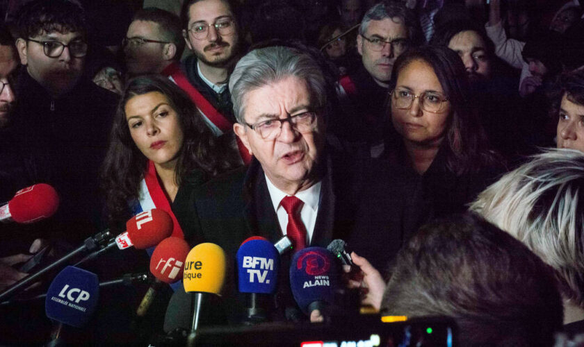 Présidentielle anticipée : Jean-Luc Mélenchon propose «une candidature commune» à gauche «sur la base du programme» LFI