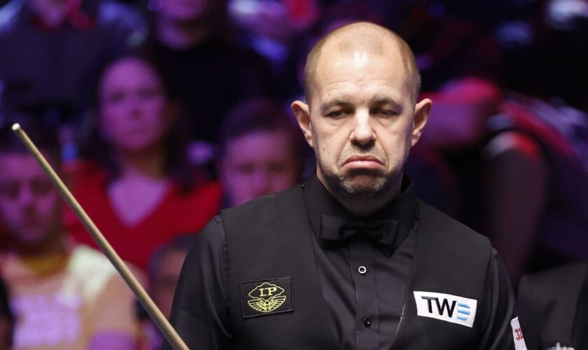 Barry Hawkins wins marathon to book place in UK Championship final