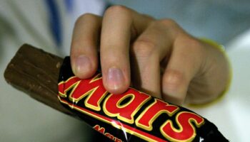 Man receives £2 compensation for finding smooth Mars bar