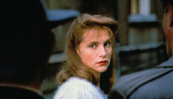 Isabelle Huppert en 1989 : « Je serais moins équilibrée si je n’avais pas cette vie d’actrice »