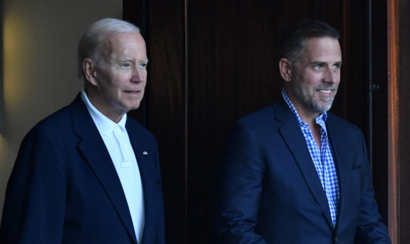 Joe Biden gracie son fils Hunter juste avant son départ de la Maison Blanche... après avoir promis le contraire