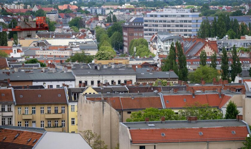 Mieten: Linkenpolitiker fordern bundesweiten Stopp von Mieterhöhungen