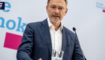 Liveticker zum Ampel-Aus: Lindner über FDP-Rücktritte: „Bedaure, dass dies erforderlich war“