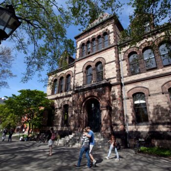 Brown University transfers ownership of a portion of its land to Pokanoket Indian Tribe