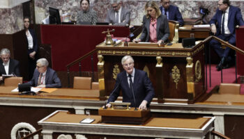 En direct : Le gouvernement Barnier en sursis dans l'attente du couperet de la censure